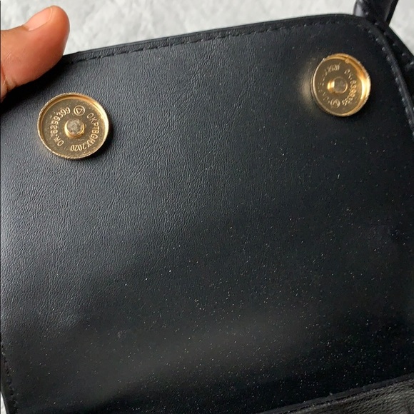 Boehemian knotted handle cross body bag - Picture 15 of 16